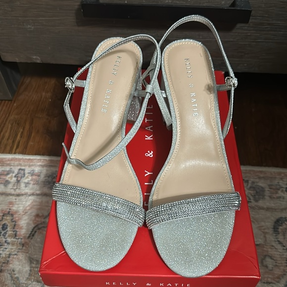 Kelly & Katie Silver Rhinestone Block Heels - Picture 3 of 3